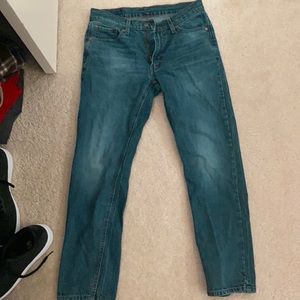 Levi jeans
